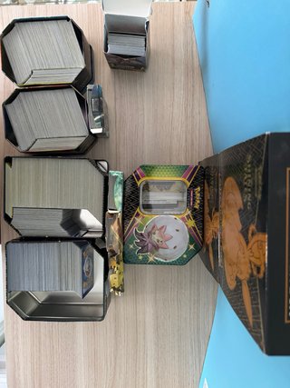 Collezione carte Pokémon: Scatola Elite Trainer, Lattine