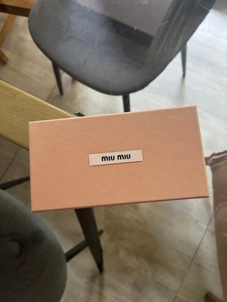 Gafas de sol Miu Miu Marrón y Dorado