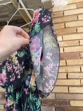 Vestido corto de flores NUEVO