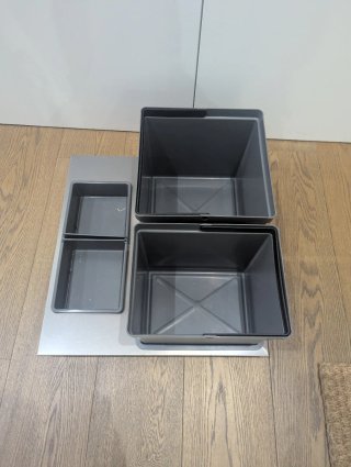 Accessori per bidoni della spazzatura