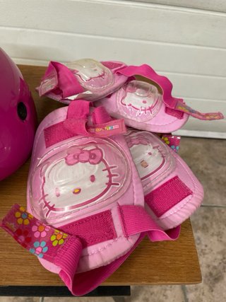 Juego protecciones infantil Hello Kitty