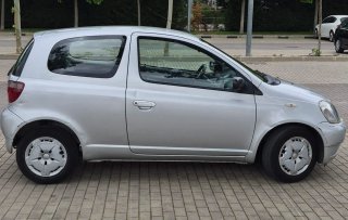 Toyota Yaris 1.3 etiqueta B