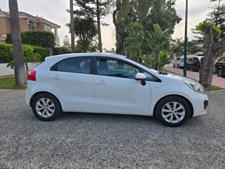 KIA Rio 2013 CON 1 AÑO DE GARANTIA