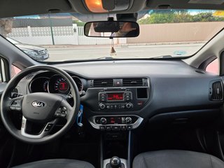 KIA Rio 2013 CON 1 AÑO DE GARANTIA