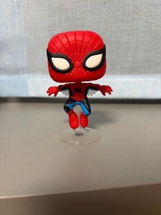 Funko Pop Spider-Man Marvel 80 Años 593