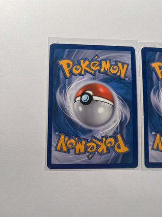 Cartas Pokémon Zekrom y Reshiram