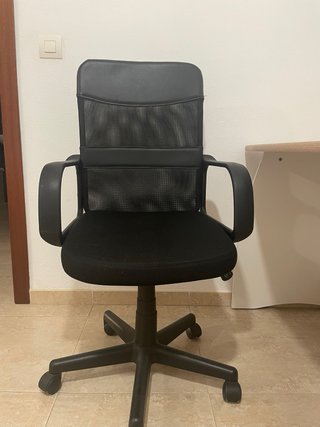 Escritorio madera y blanco con cajones