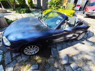 Mazda MX-5 2004