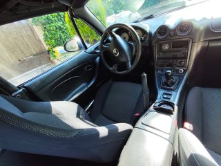 Mazda MX-5 2004