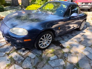 Mazda MX-5 2004