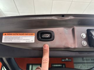 Mitsubishi OUTLANDER 2.0 KATITKI PHEV (2018)