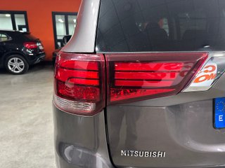 Mitsubishi OUTLANDER 2.0 KATITKI PHEV (2018)