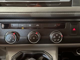 Volkswagen TRANSPORTER 2.0 TDI 110 COMBI L2 (2021)