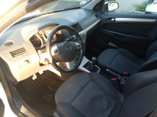 Opel Astra 2007