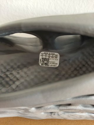 Adidas Yeezy Foam RNR MX Granite DS T46