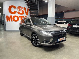 Mitsubishi OUTLANDER 2.0 KATITKI PHEV (2018)