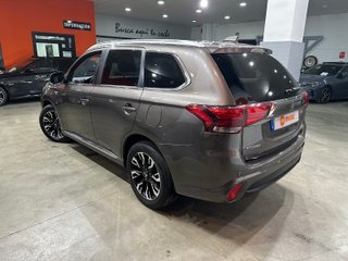 Mitsubishi OUTLANDER 2.0 KATITKI PHEV (2018)