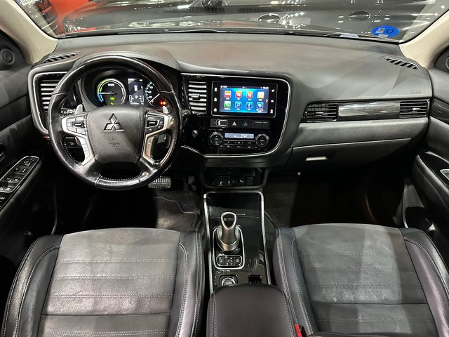 Mitsubishi OUTLANDER 2.0 KATITKI PHEV (2018)
