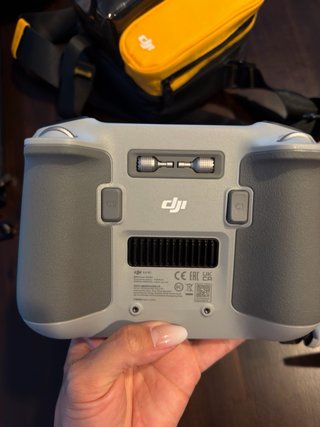 Dron DJI Mini 3 Bianco con Accessori