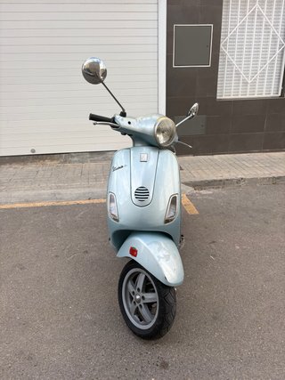 Vespa LX 125 Azul
