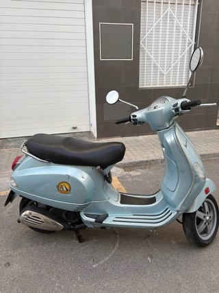 Vespa LX 125 Azul