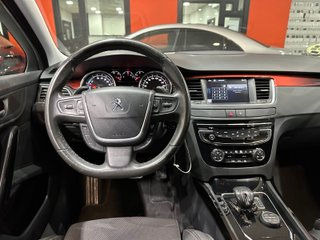 Peugeot 508 2.0 HDI 200 RXH (2015)