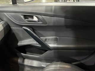 Peugeot 508 2.0 HDI 200 RXH (2015)