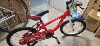 Bicicleta infantil B-Pro 16 roja