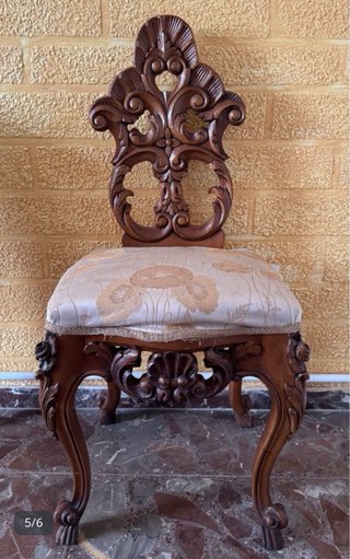 Mesa de centro, recibidor, silla, espejo vintage