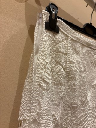 Falda larga Mango blanca crochet