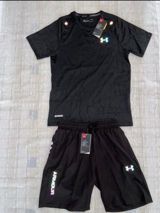 Tuta sportiva Under Armour nera