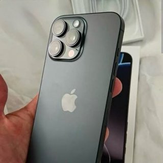 iPhone 16 Pro 256GB Titanio Gris