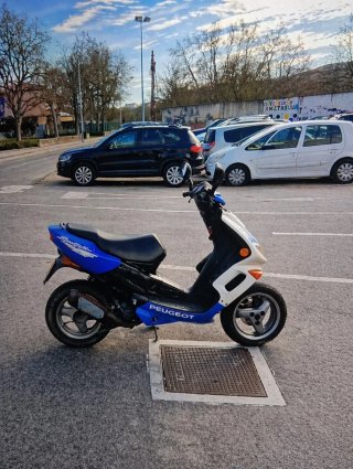 Peugeot Speedfight 1 Scooter Azul/Blanco