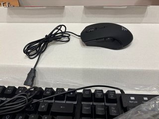 Teclado y Ratón Tempest 2 en 1 Combo 3100 RGB