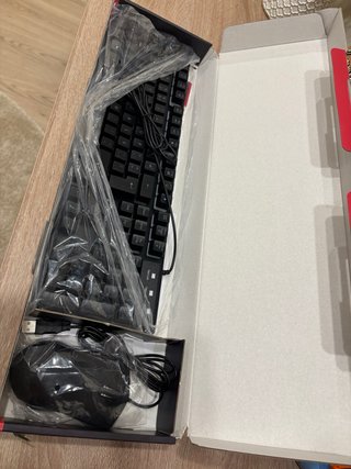 Teclado y Ratón Tempest 2 en 1 Combo 3100 RGB