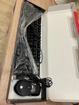 Teclado y Ratón Tempest 2 en 1 Combo 3100 RGB
