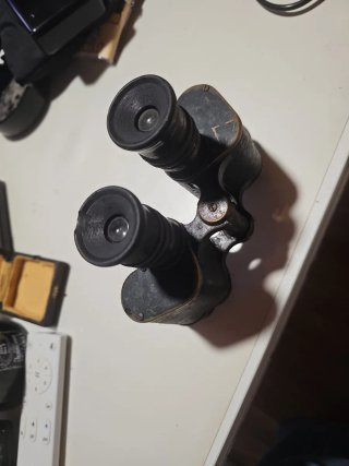 Prismáticos Antiguos Dorados y Negros