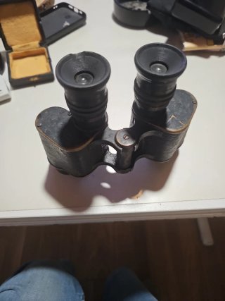 Prismáticos Antiguos Dorados y Negros