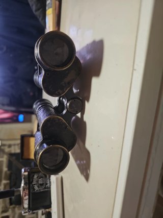 Prismáticos Antiguos Dorados y Negros