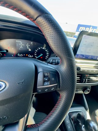 Ford FOCUS 1.0 MHEV 125 ST LINE COM (2021)