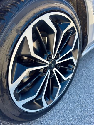 Ford FOCUS 1.0 MHEV 125 ST LINE COM (2021)
