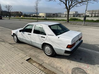 Mercedes-Benz Clase 190 2.5 D