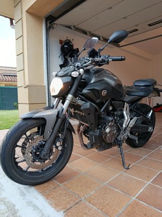 Vendo MT-07 con kit de limitación para A2