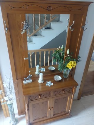 Mueble de madera maciza 1,20m