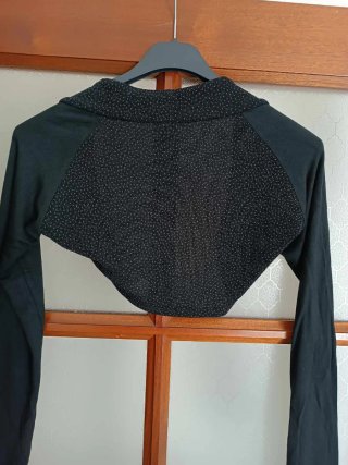 Coprispalle nero e laminato