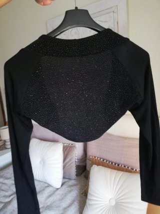 Coprispalle nero e laminato