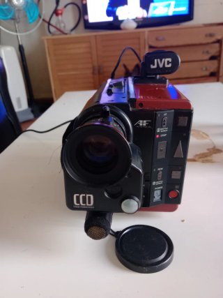 Videocámara JVC VHS-C Roja