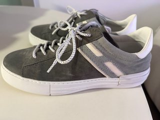Zapatillas Hogan Hombre Grises y Blancas