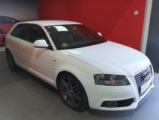 Audi A3 2.0 TDI  DEL AÑO 2009
