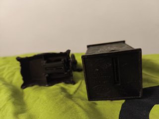 Temperamatite vintage macchina da cucire e slot